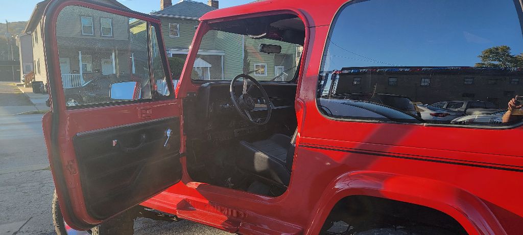 1992 Jeep Wrangler Image 4