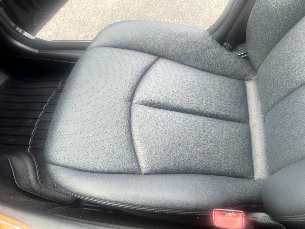2008 Mercedes-Benz E-Class Image 16