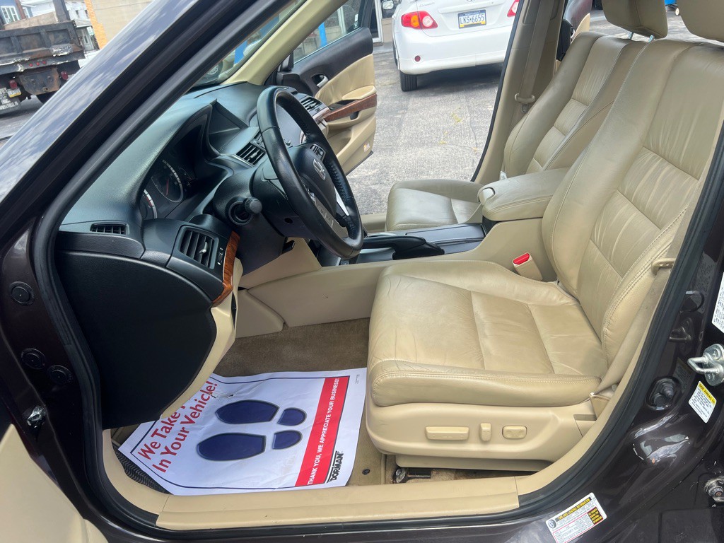 2011 Honda Accord Image 6