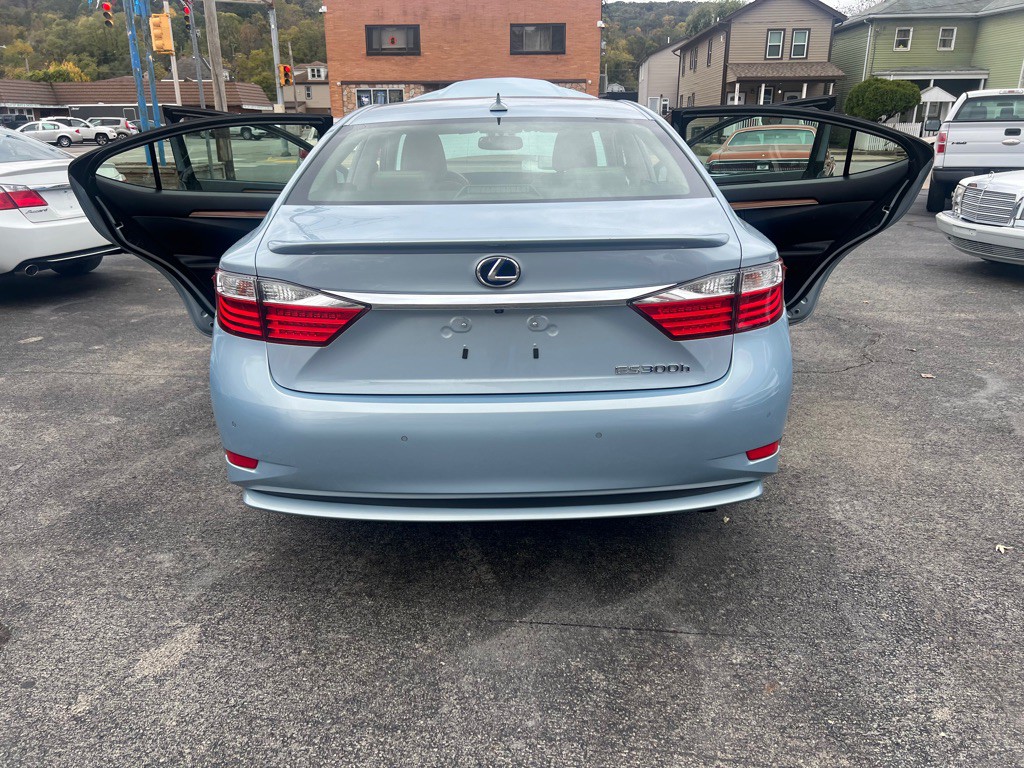 2014 Lexus ES Image 7