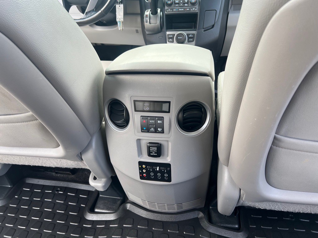 2012 Honda Pilot Image 12
