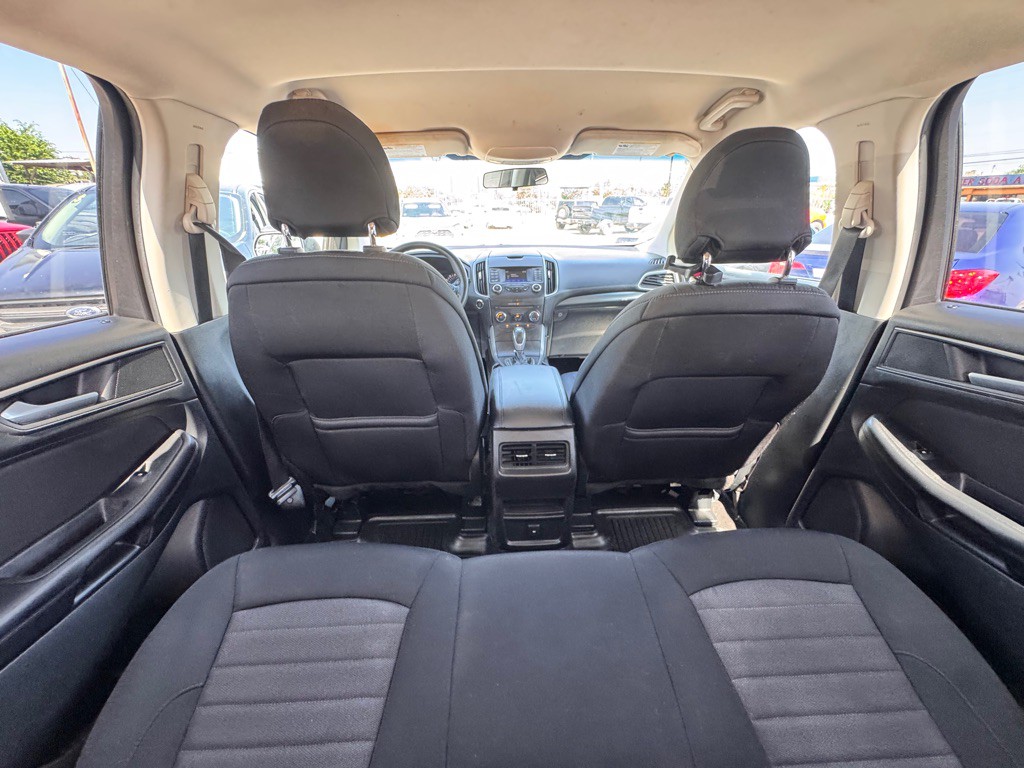 2015 Ford Edge Image 8
