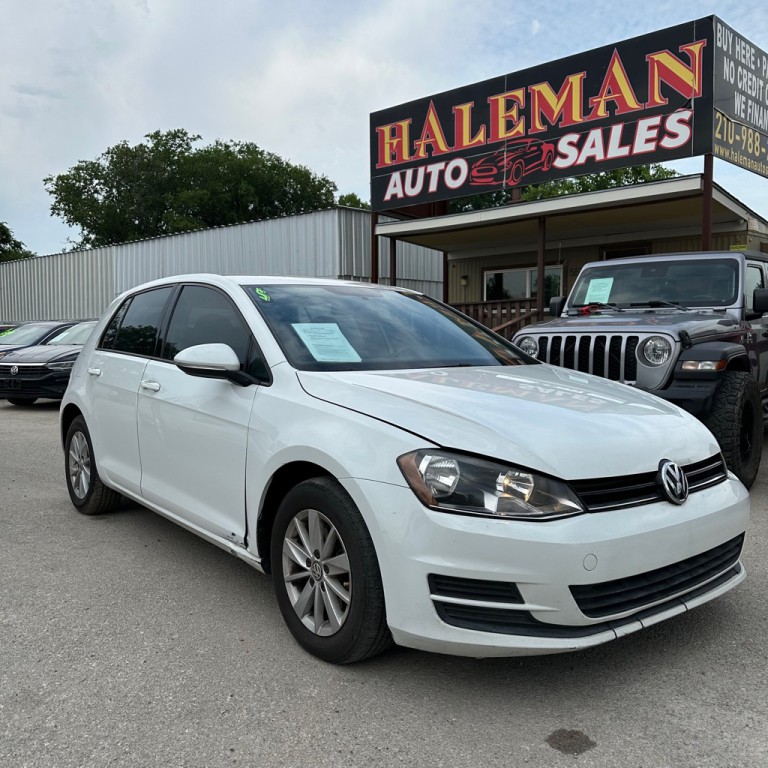 2016 Volkswagen Golf Image 1