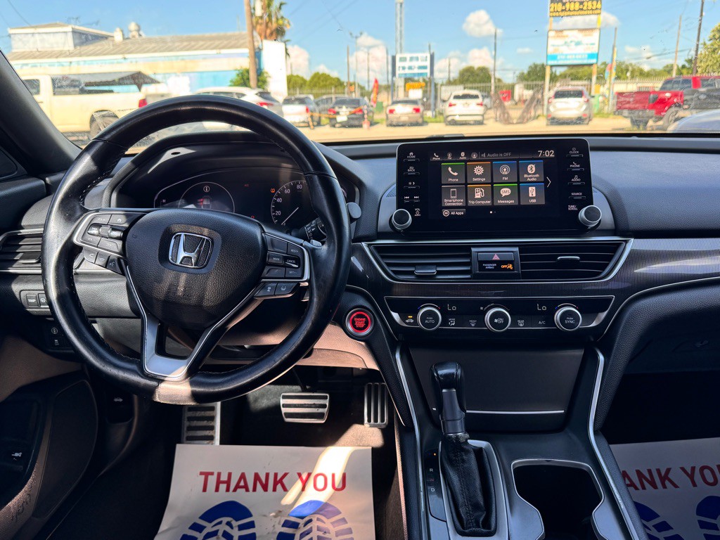 2018 Honda Accord Image 9