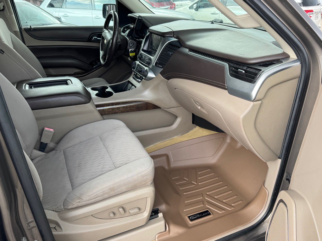 2016 Chevrolet Tahoe Image 7
