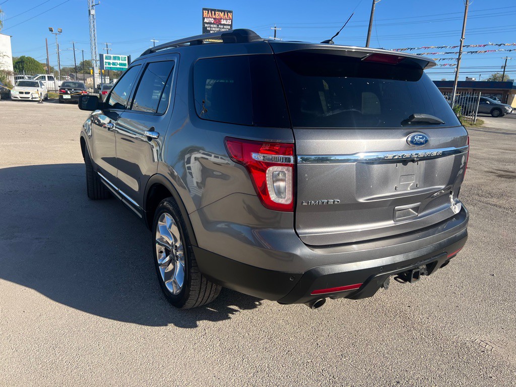 2011 Ford Explorer Image 5