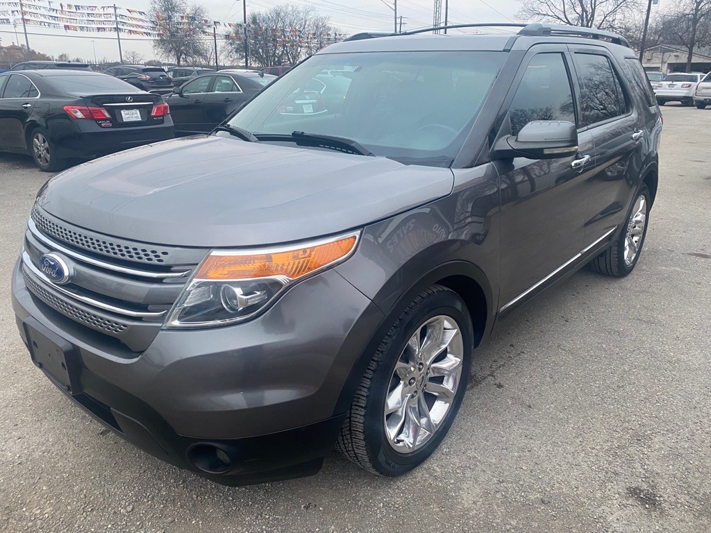 2011 Ford Explorer Image 12