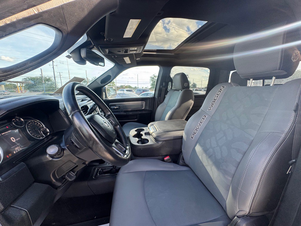 2018 RAM 2500 Image 9