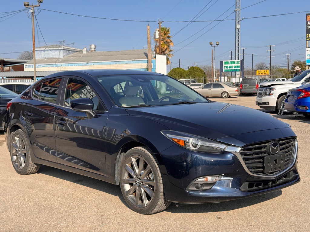 2018 Mazda Mazda3 Image 1