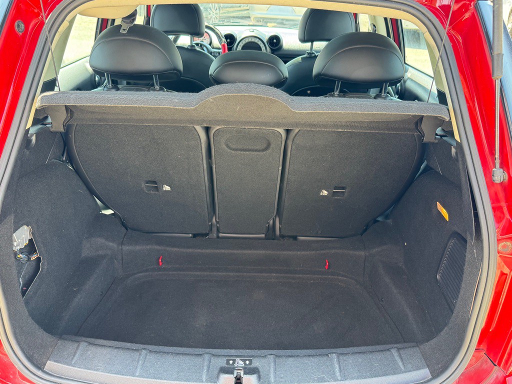 2013 MINI Cooper Image 10