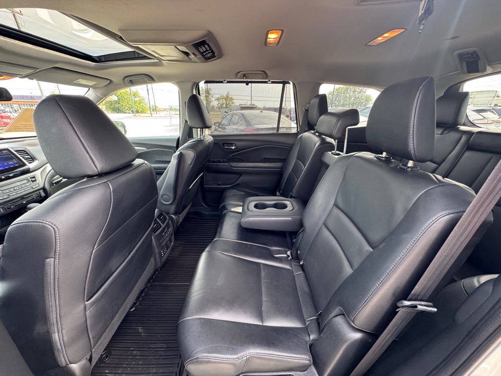 2018 Honda Pilot Image 9