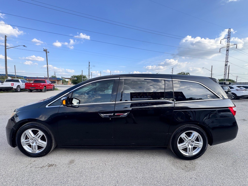 2012 Honda Odyssey Image 4