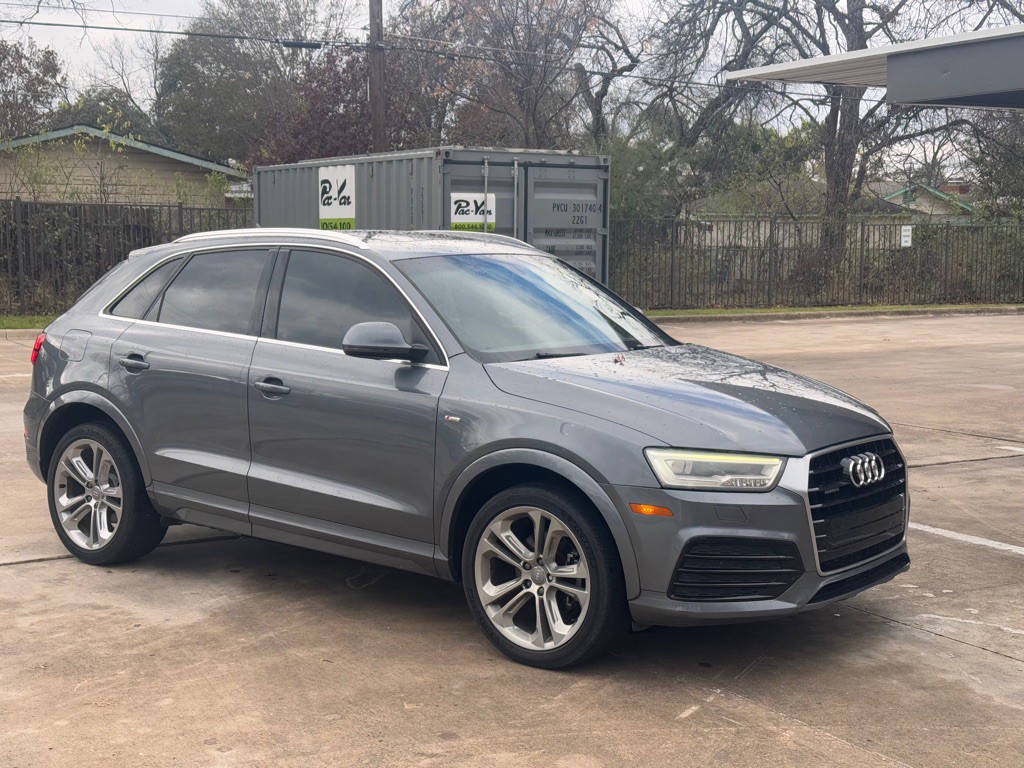 2016 Audi Q3 Image 11