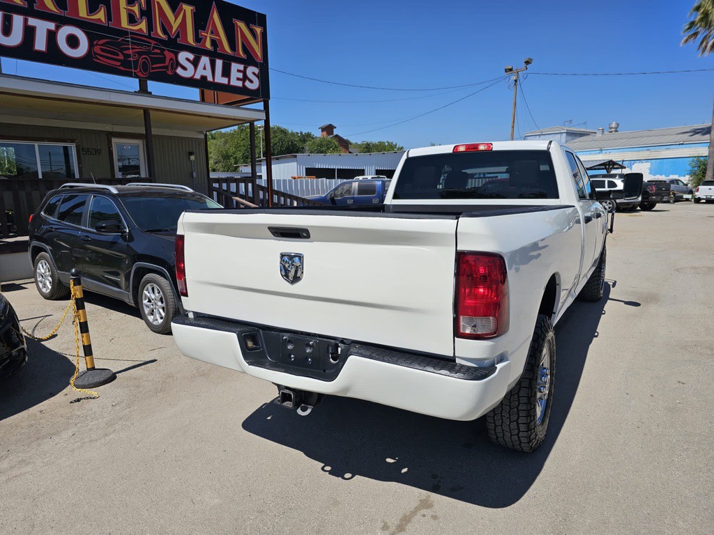 2018 RAM 2500 Image 3