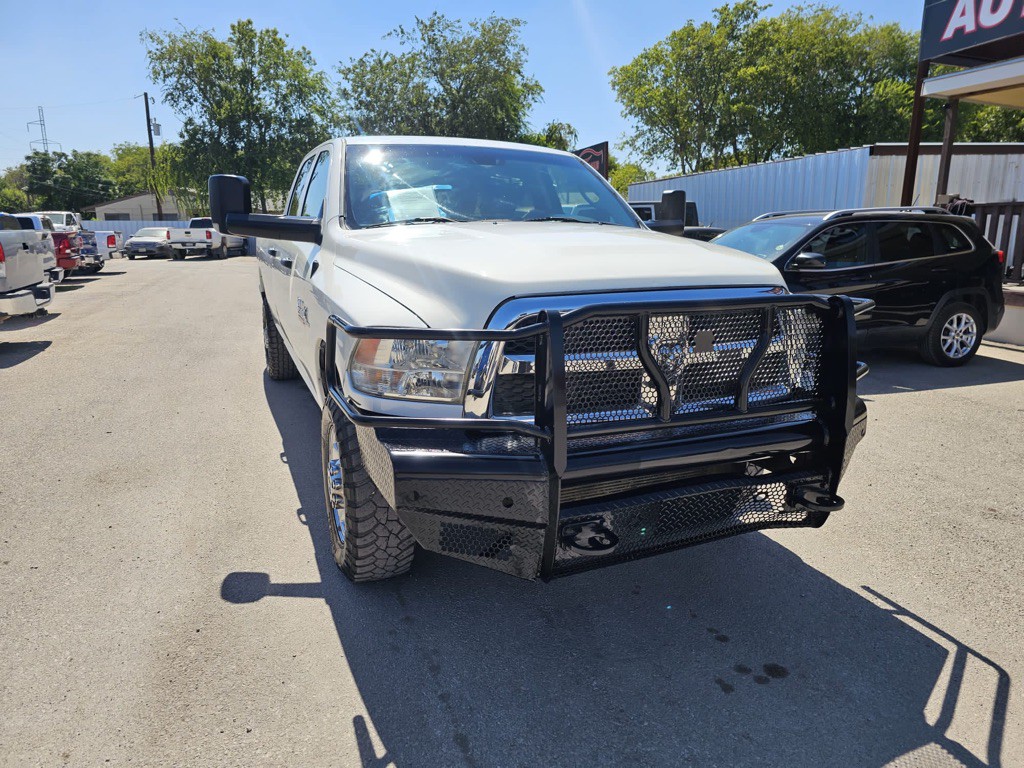 2018 RAM 2500 Image 4
