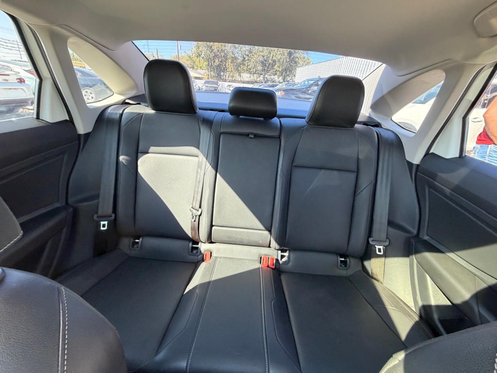 2019 Volkswagen Jetta Image 9