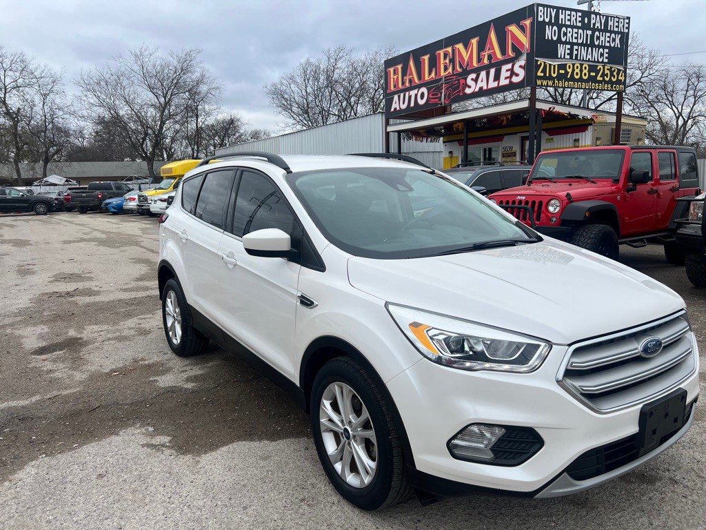 2019 Ford Escape Image 1