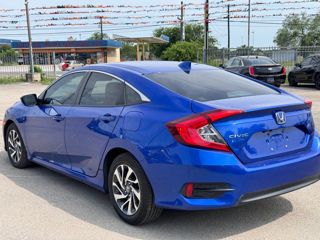 2018 Honda Civic Image 8