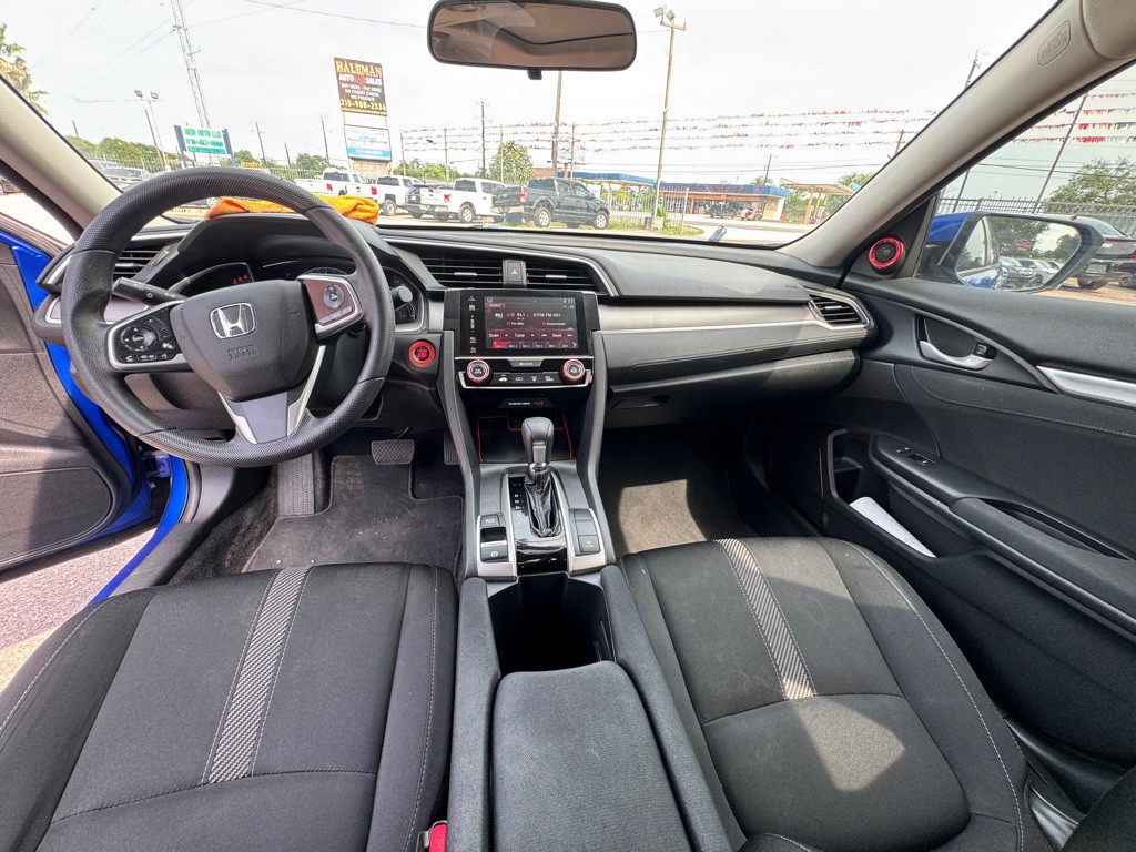 2018 Honda Civic Image 21