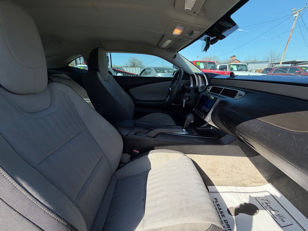 2015 Chevrolet Camaro Image 10