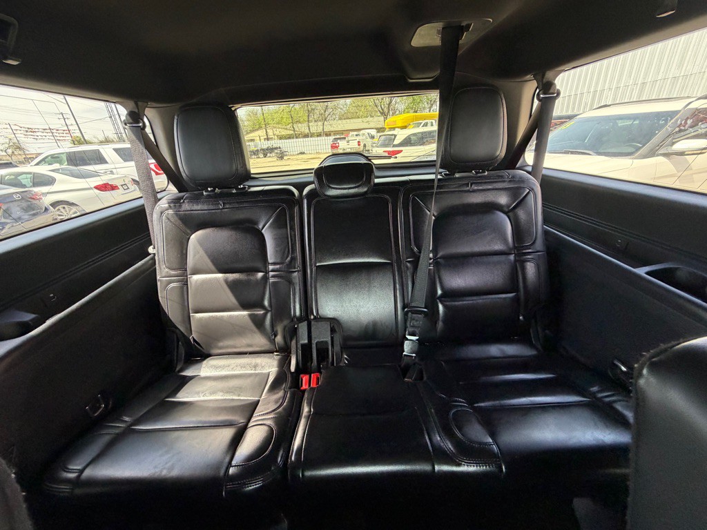 2020 Lincoln Navigator Image 10
