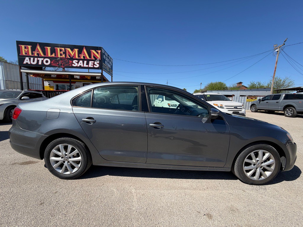 2012 Volkswagen Jetta Image 5