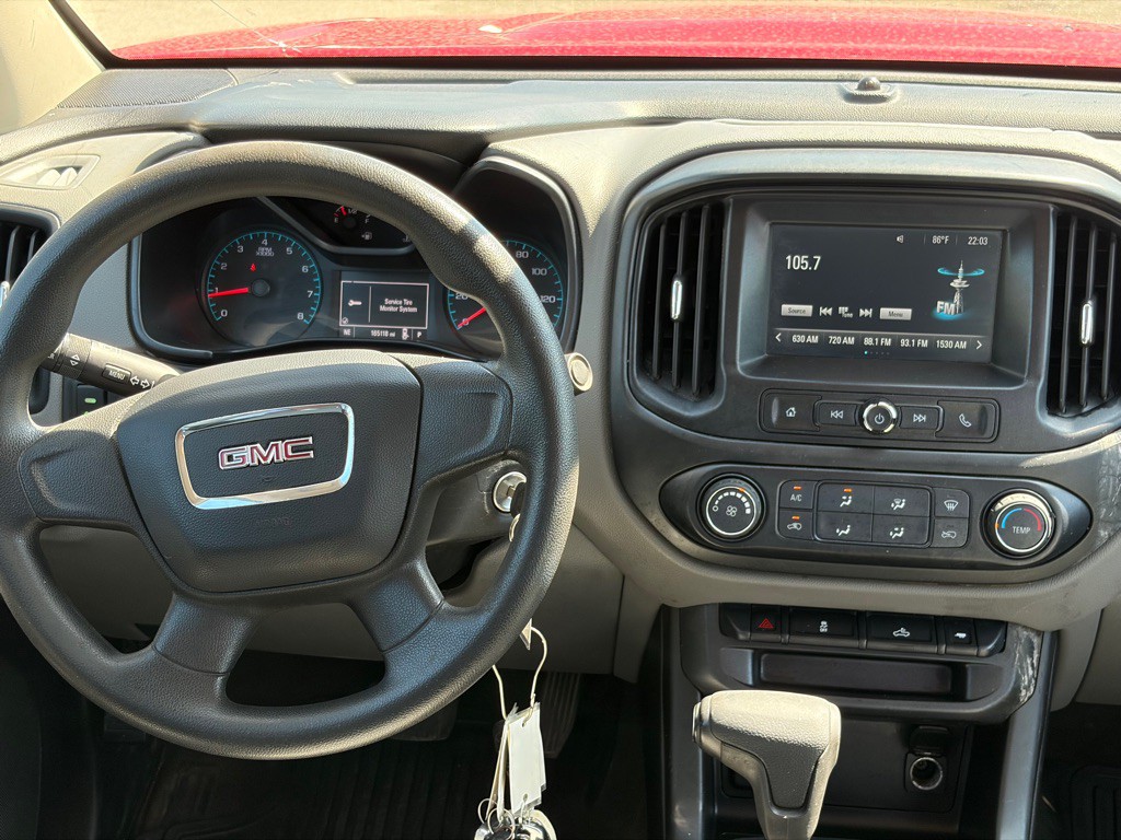 2017 GMC Canyon Image 9