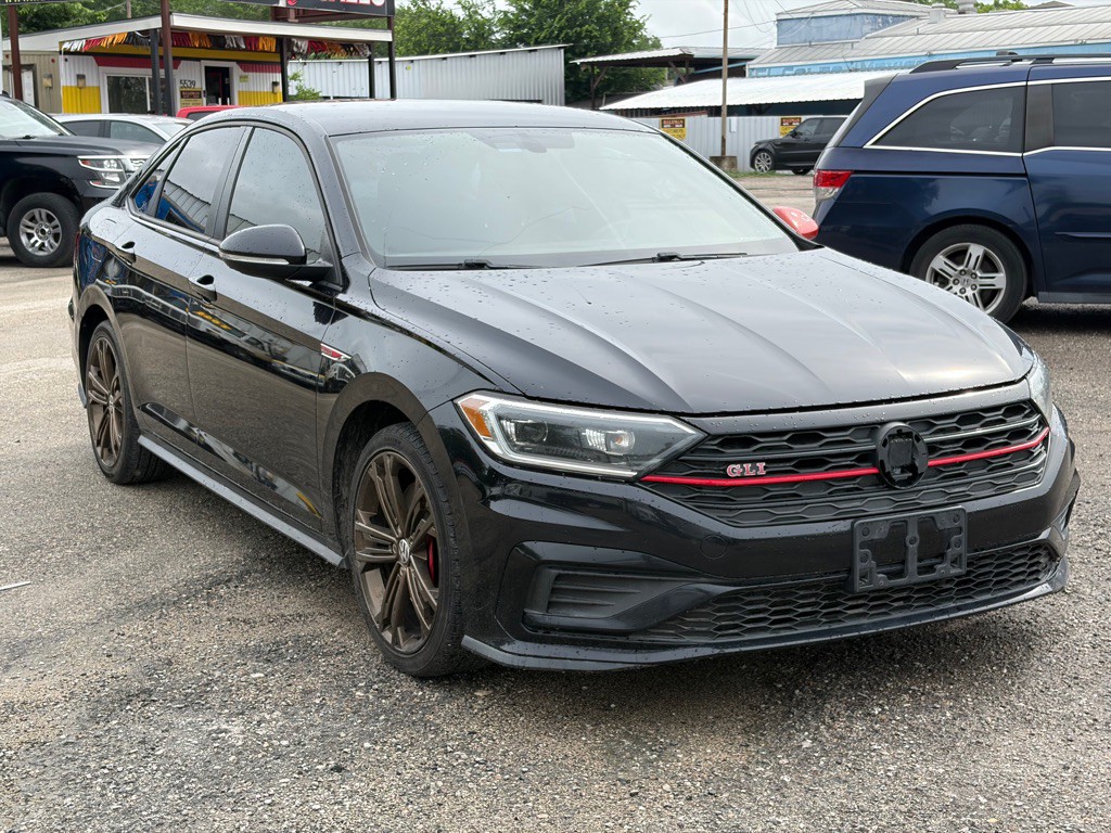 2019 Volkswagen Jetta Image 2