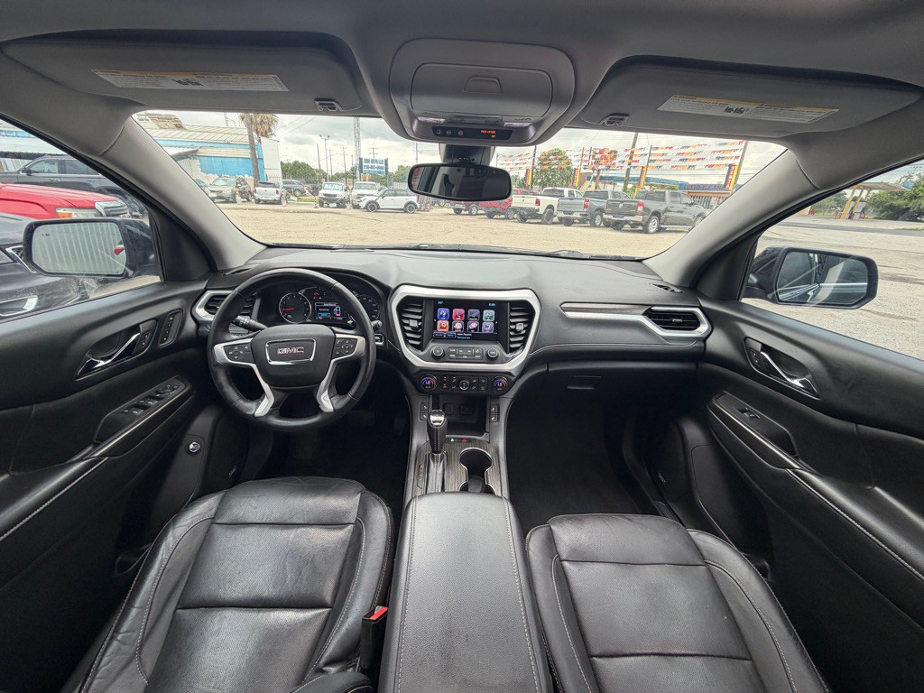 2017 GMC Acadia Image 5
