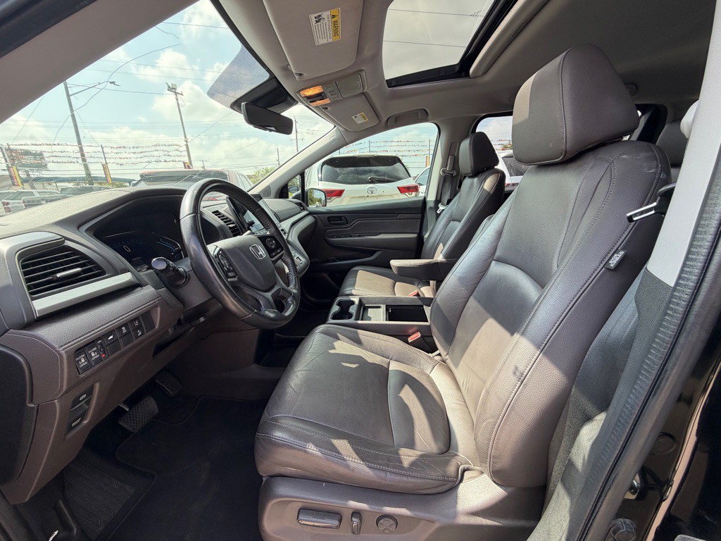 2018 Honda Odyssey Image 4