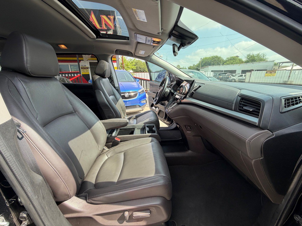 2018 Honda Odyssey Image 5