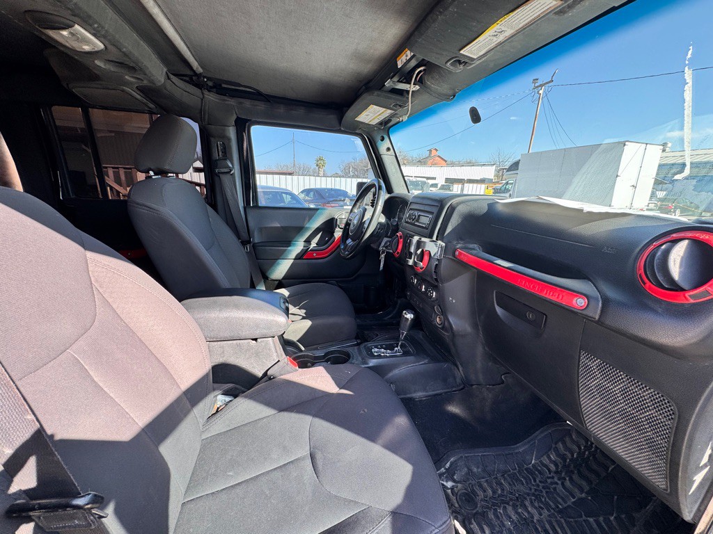 2017 Jeep Wrangler Unlimited Image 11