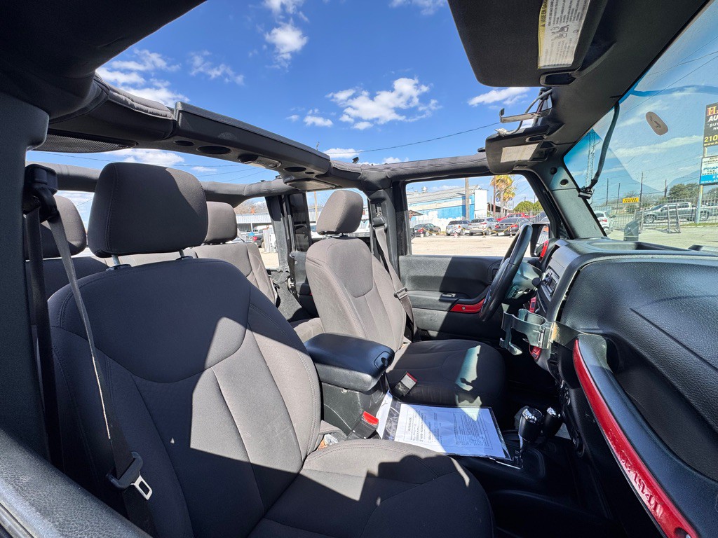 2017 Jeep Wrangler Unlimited Image 19