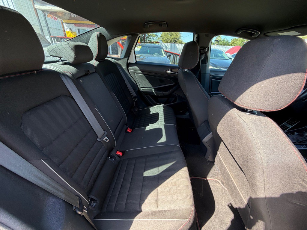 2019 Volkswagen Jetta Image 9