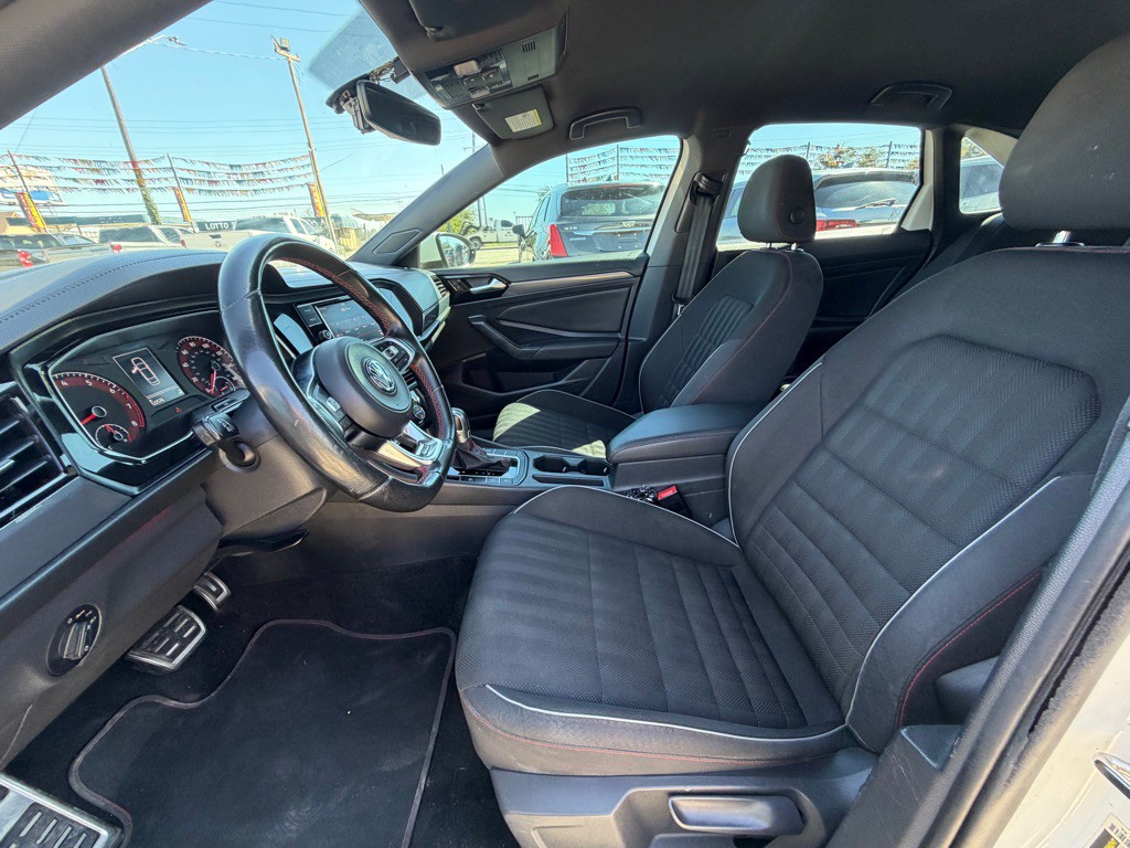 2019 Volkswagen Jetta Image 11
