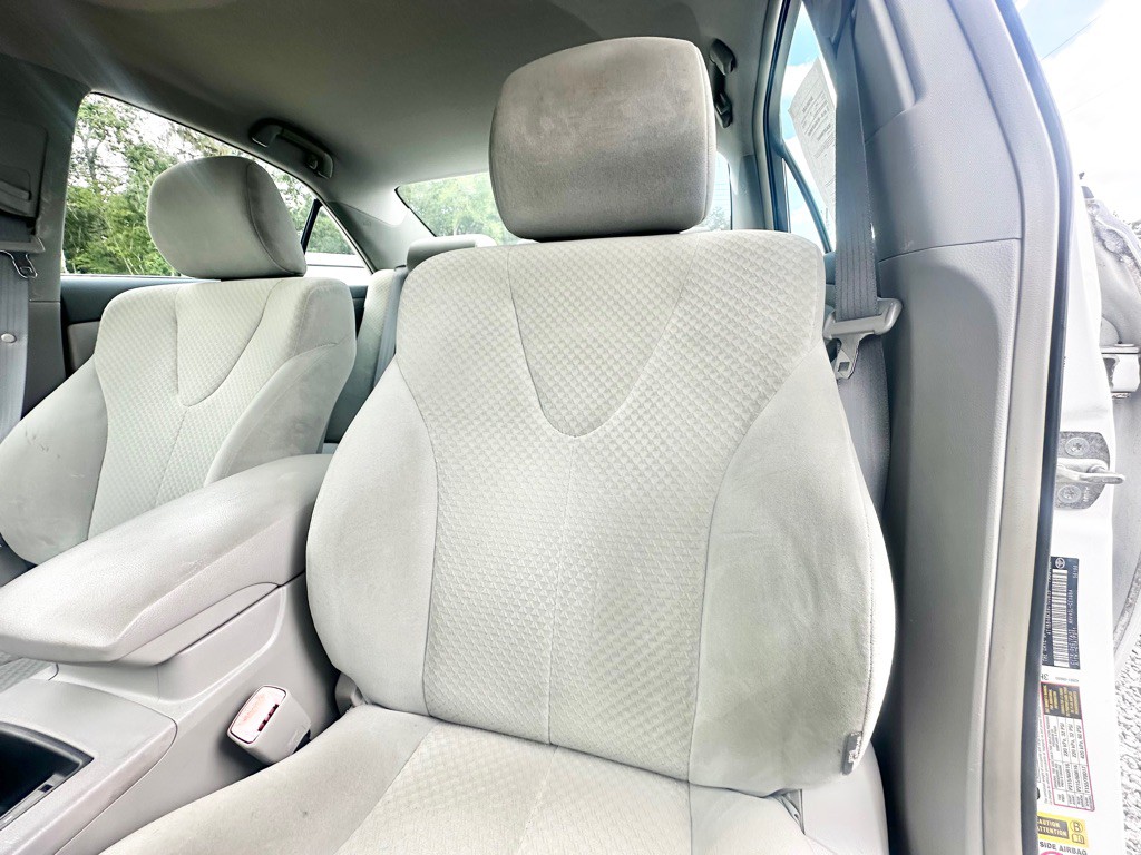 2009 Toyota Camry Image 25