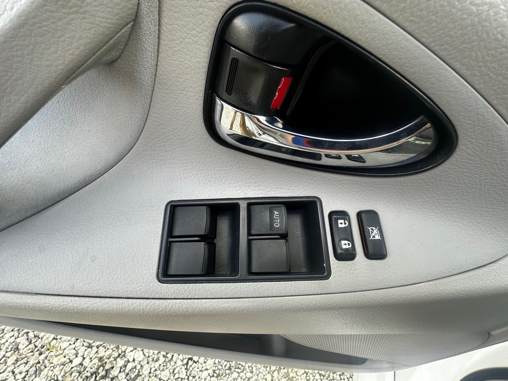 2009 Toyota Camry Image 27