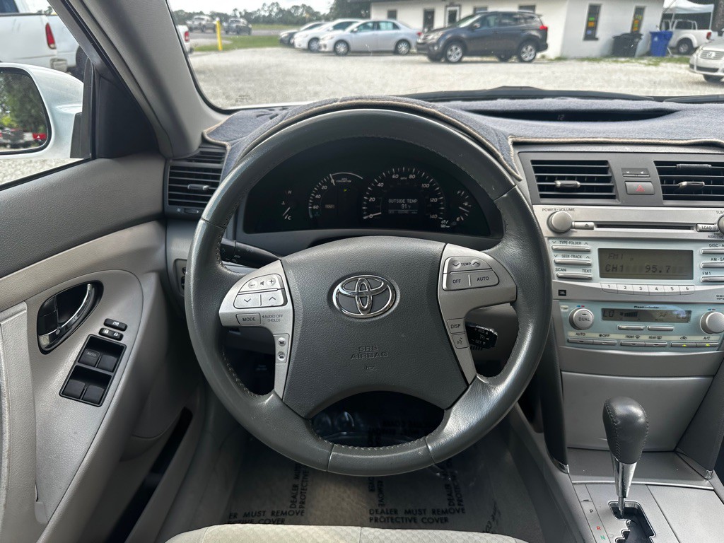 2009 Toyota Camry Image 31