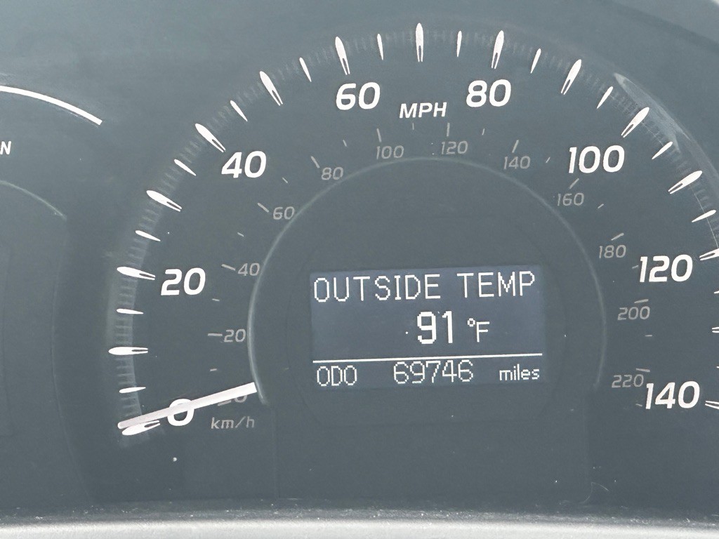 2009 Toyota Camry Image 32