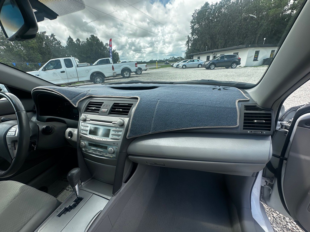 2009 Toyota Camry Image 45