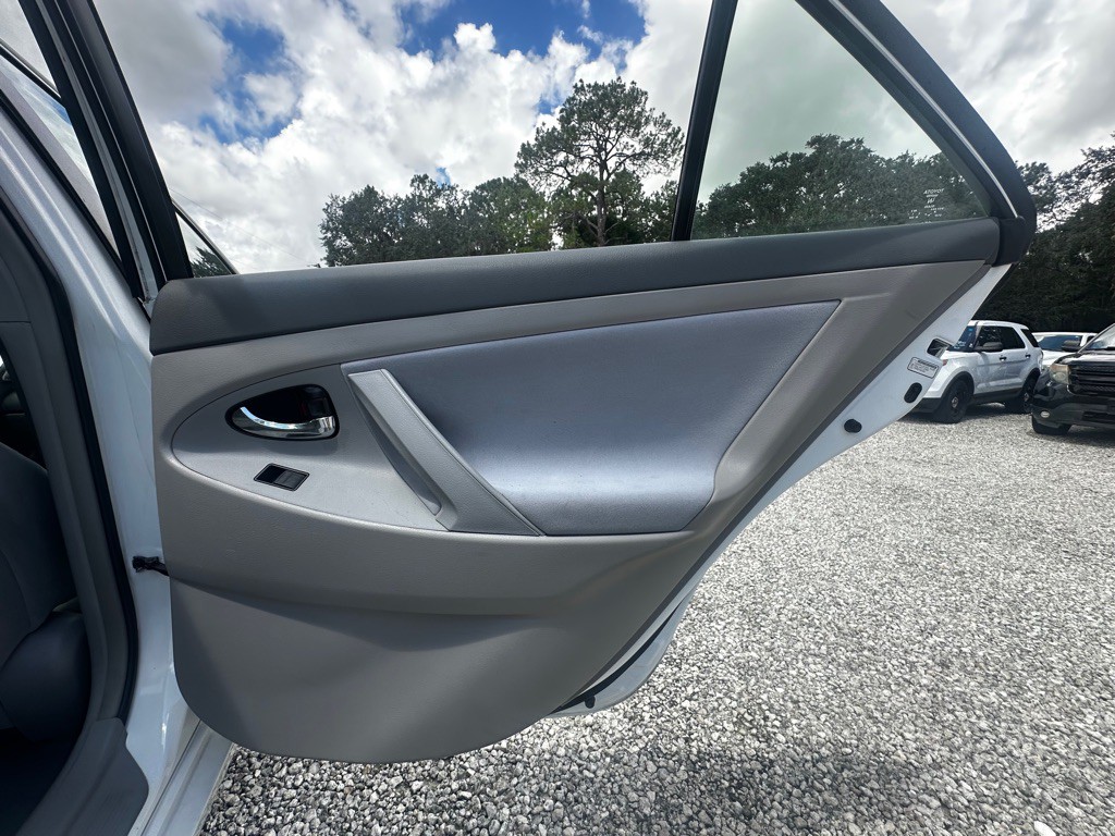 2009 Toyota Camry Image 50