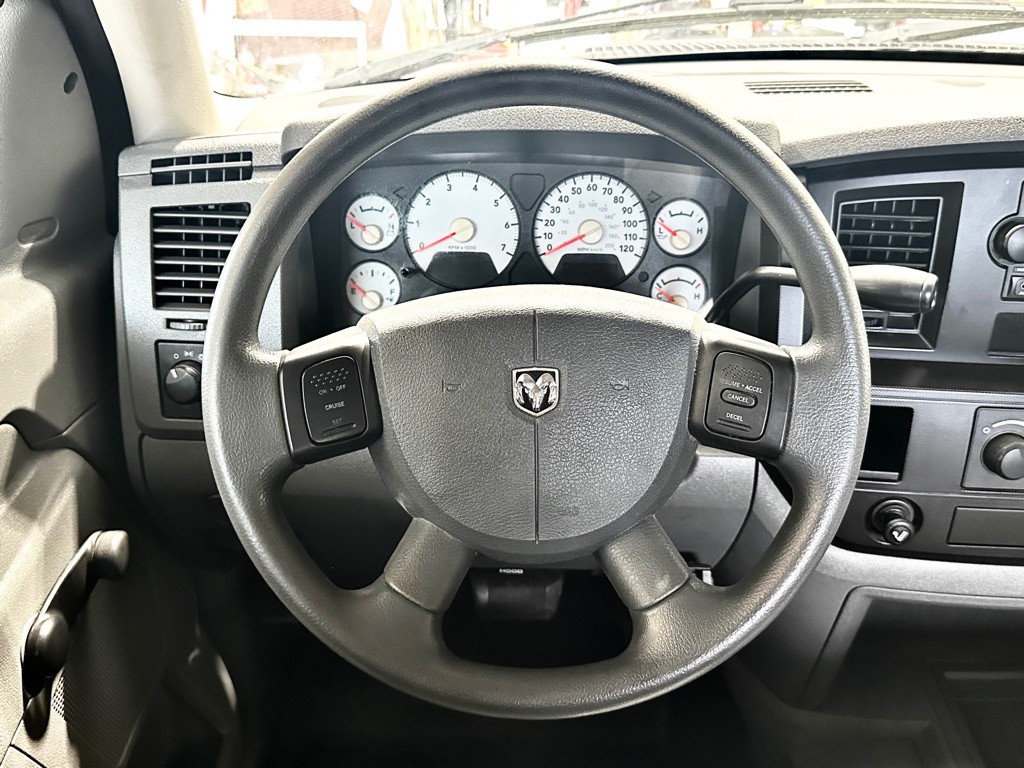 2009 Dodge Ram 2500 Image 25