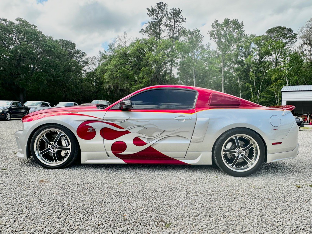 2010 Ford Mustang Image 37
