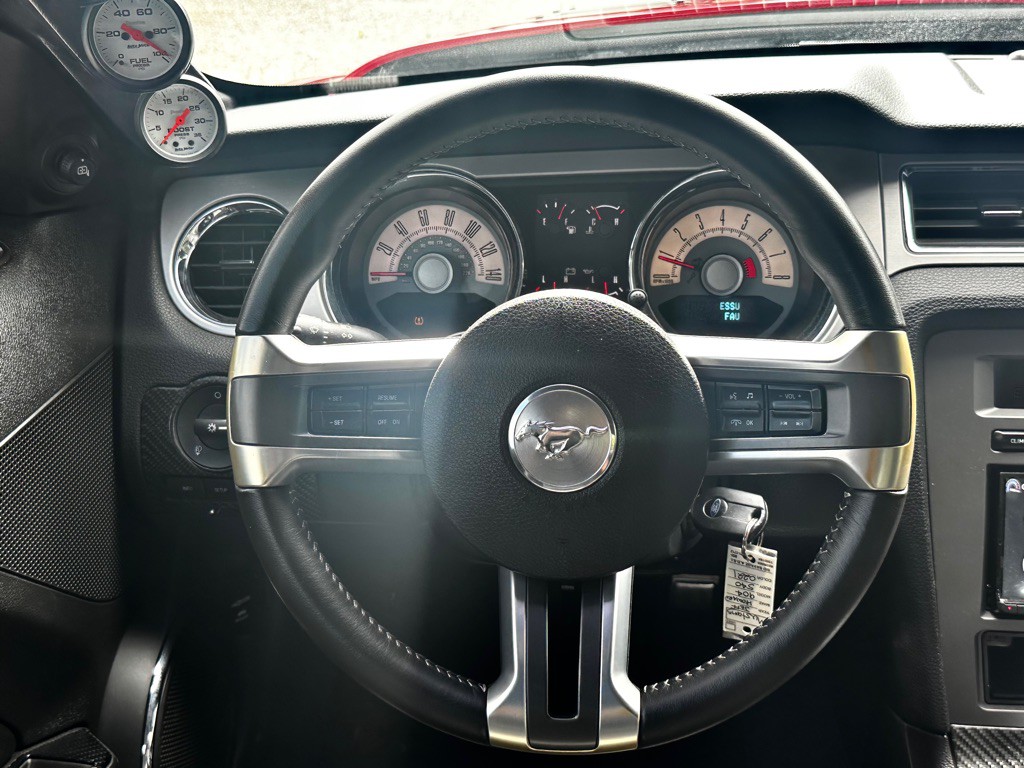 2010 Ford Mustang Image 52