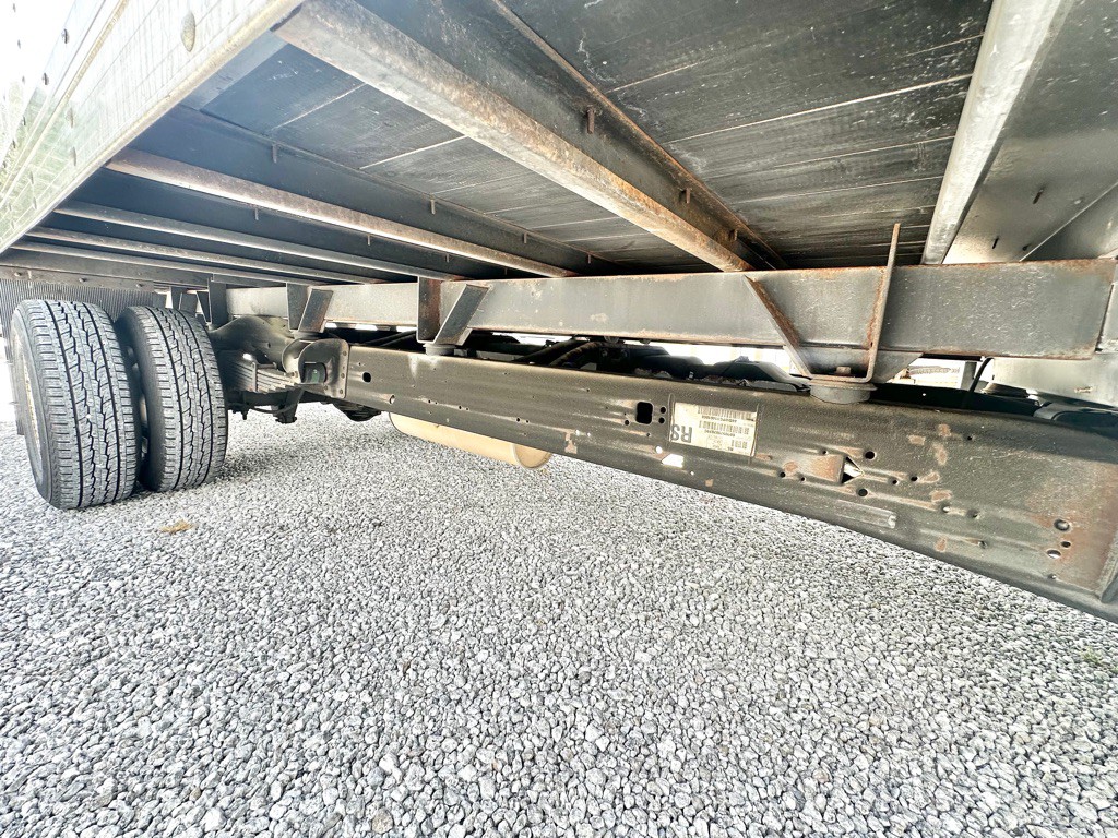 2013 Chevrolet Express Image 13