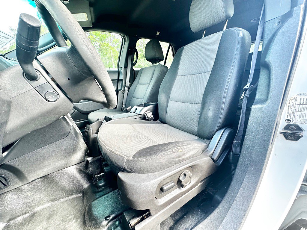 2015 Ford Explorer Image 15
