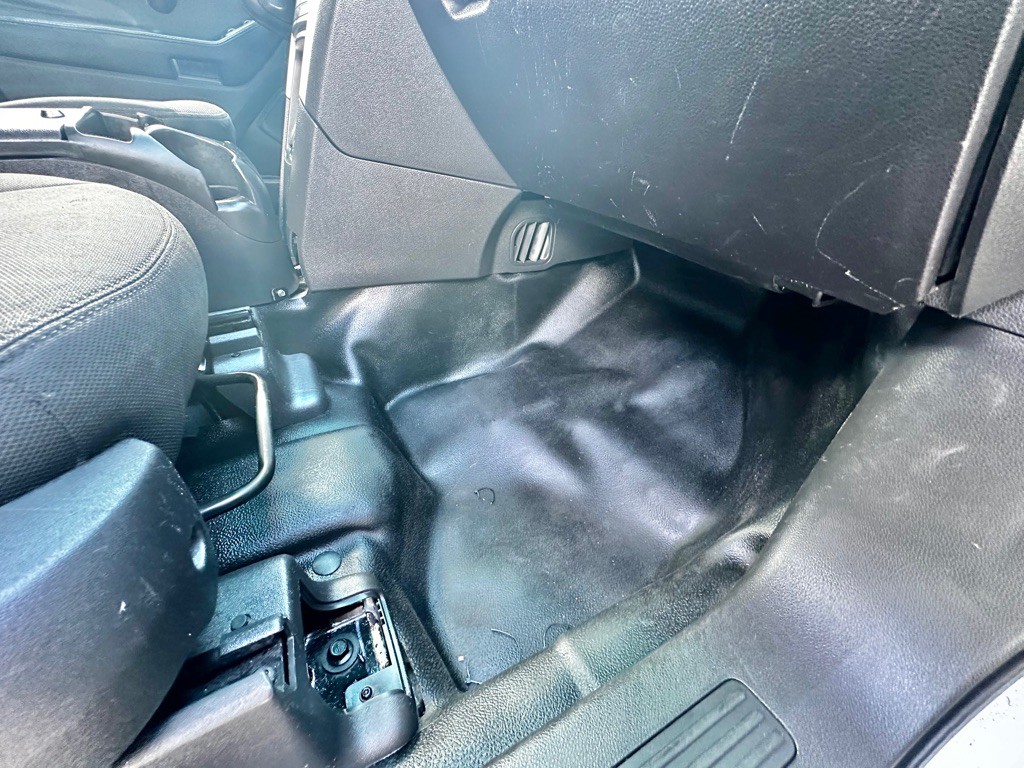 2015 Ford Explorer Image 27