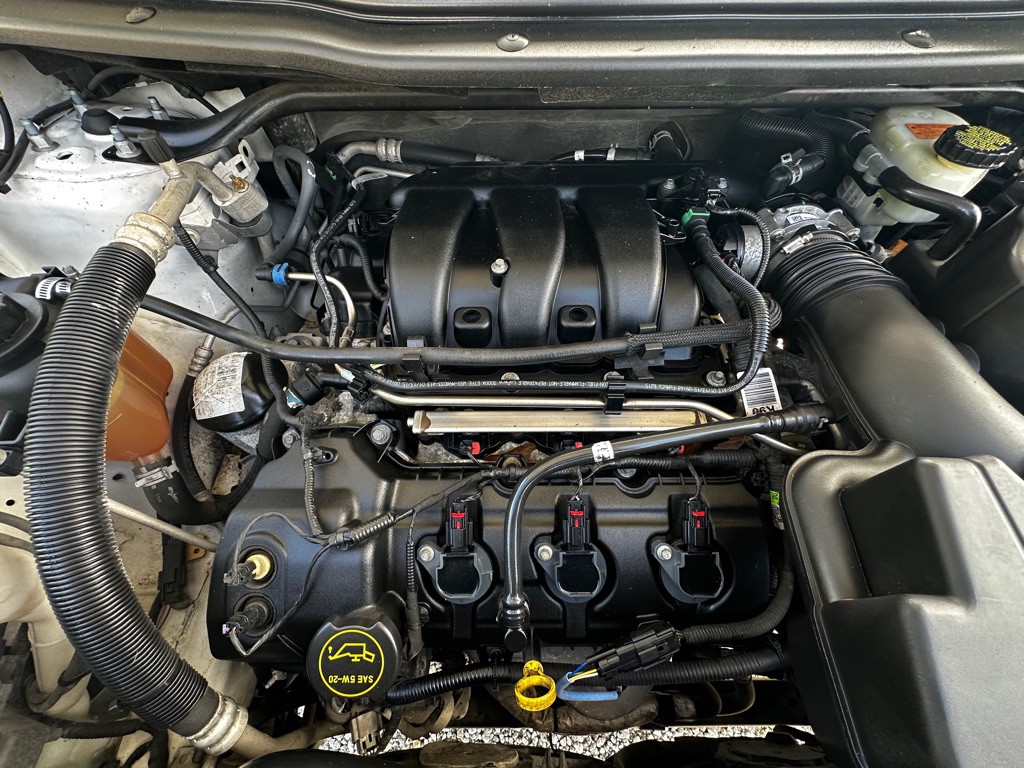 2015 Ford Explorer Image 36