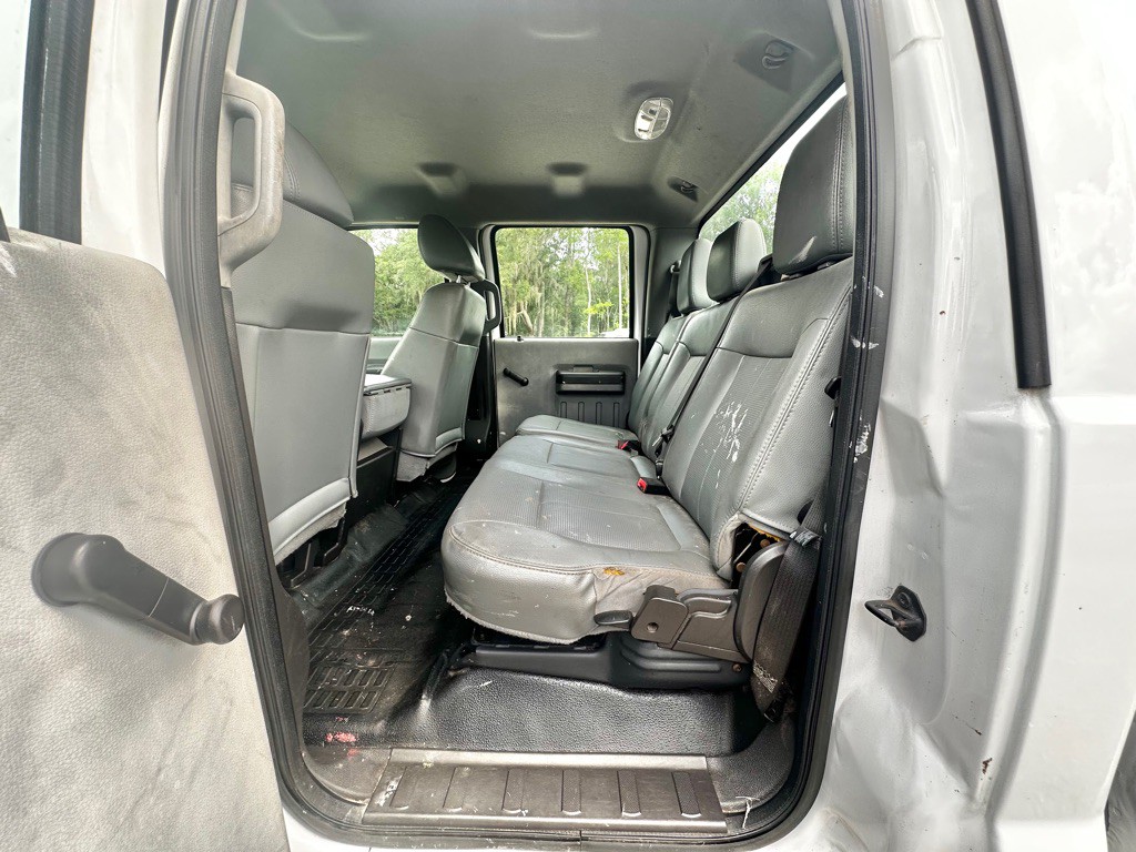 2012 Ford F-350 Image 45