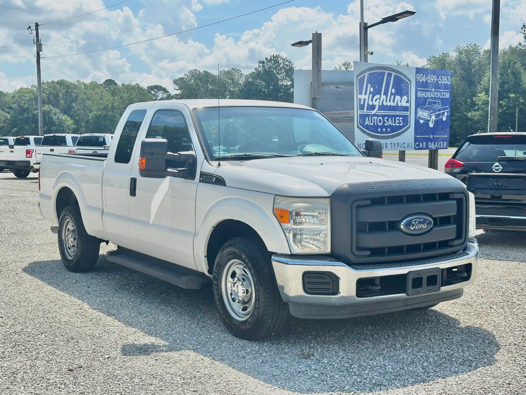 2015 Ford F-250 Image 2